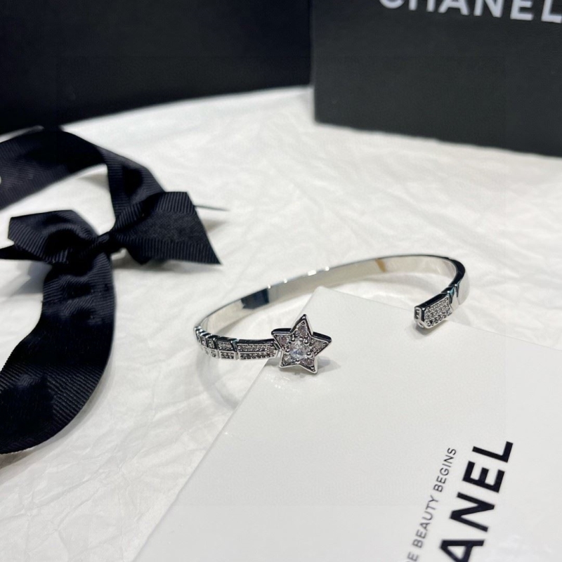 Ch*el bracelets